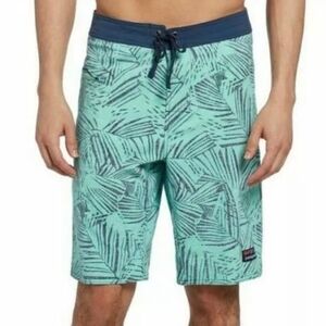 🆕 Patagonia Stretch Wavefarer Board Shorts